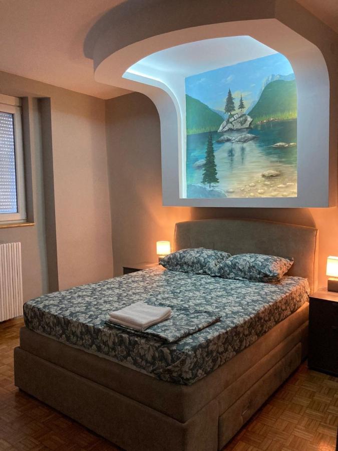 Apartment Dunja Center Welcome โนวีซาด ภายนอก รูปภาพ